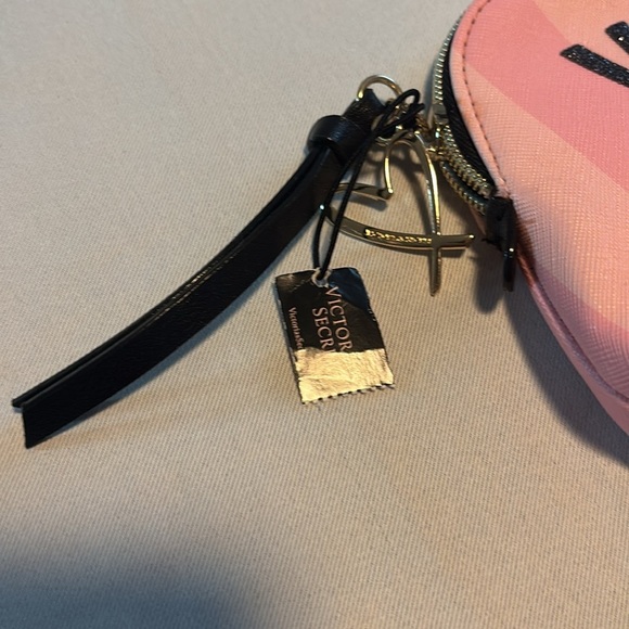 Victoria's Secret Pink Signature Striped
Cosmetic Makeup Clutch Bag - Picture 2 of 4